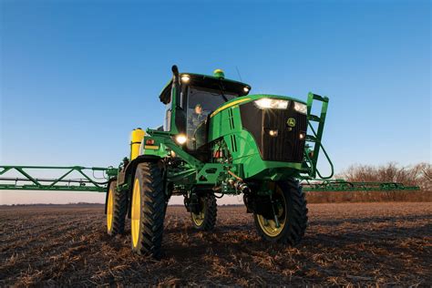 Image Gallery 25 John Deere Sprayer Pictures To Promote Field Health 266