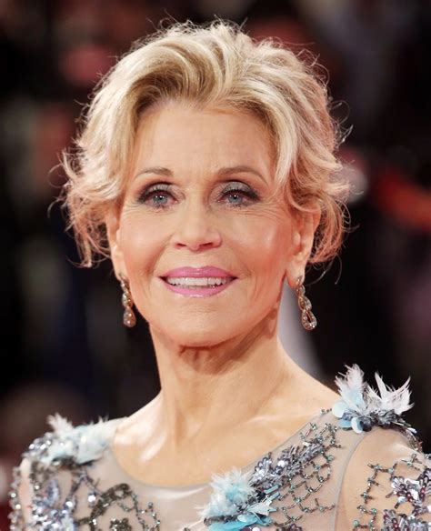 Jane seymour fonda is an american actress, political activist, environmentalist, and former fashion model. News in 2020 | Jane fonda hairstyles, Celebrity hairstyles ...