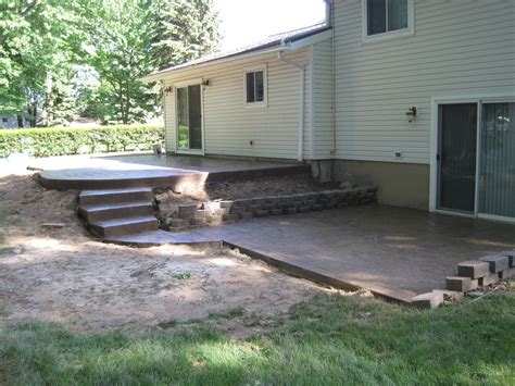 Multi Level Patio With Concrete Steps Patio Backyard Upgrades
