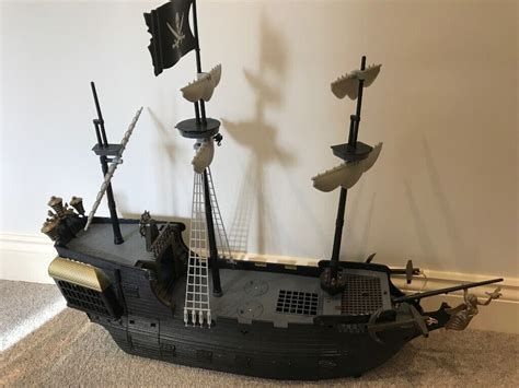 Pirates Of The Caribbean Black Pearl Zizzle Playset In Reading