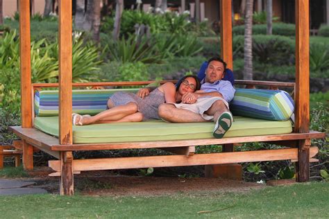 Megan Fox And Brian Austin Green In Hawaii Candids Gotceleb