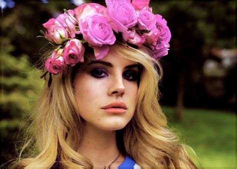 Blonde Blondes Lana Del Rey Singer Singers Pop Women Females Female Girl Girls