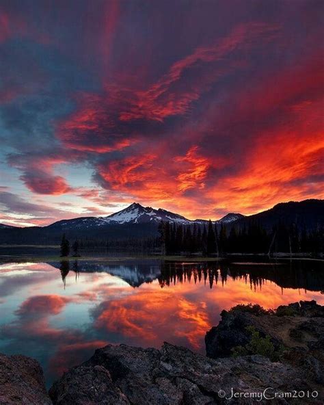 Solar Eclipse Over Sneffels Mountain Photographer A Journal By 576×720