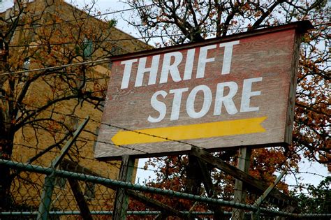 10 Things To Look For At Thrift Stores To Resell The5to9hustle