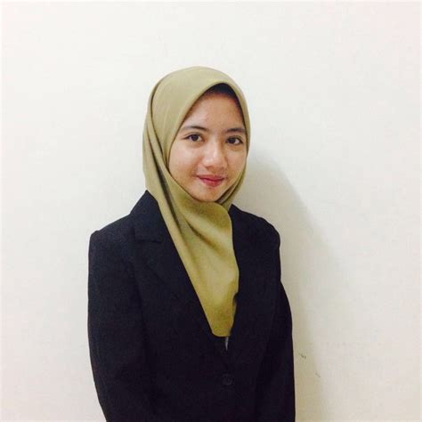 Sabrina Izzati Mohd Rafi Account Executive Cergas Murni Sdn Bhd Linkedin