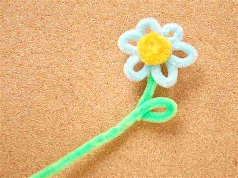 If you don't want to deal with printing either, you can always make use of the canva print service. How to Make Pipe Cleaner Flowers: 9 Steps (with Pictures)