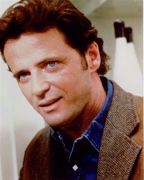 Aidan Quinn Biography Height And Life Story Super Stars Bio