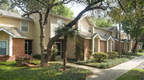 Cobblestone Apartments - Gainesville, FL | ApartmentsInGainesville.com