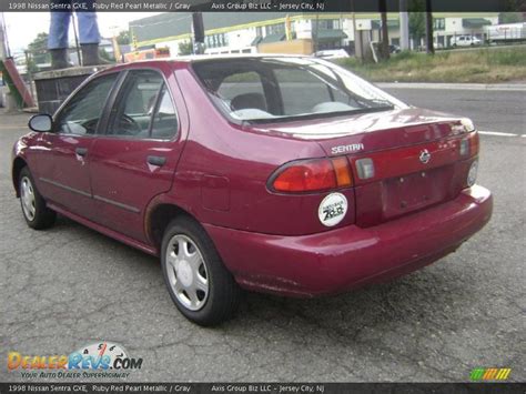 1998 Nissan Sentra Gxe Ruby Red Pearl Metallic Gray Photo 4