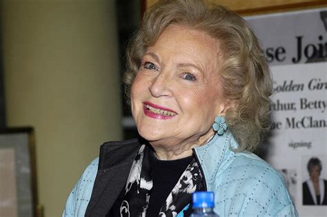betty white dead just before 100th birthday wtmj