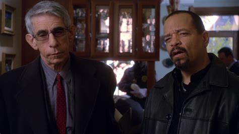 Sergeant John Munch & Detective Fin Tutuola | Law and order svu, Special victims unit, Victims