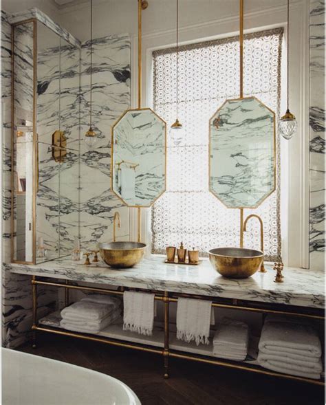 Art deco bathrooms reflect the era between the early 1920s and the late 1930s. 66 Amazing Art Deco Style Bathroom Designs Ideas - Blurmark