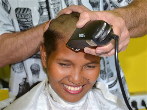 Pin On Filipino Women Haircuts And Head Shaves