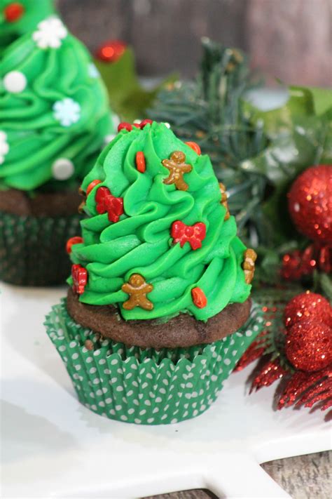 Christmas Tree Cupcakes April Golightly