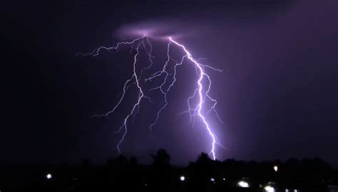 Laser Beams May Control Path Of Lightning Science News Zee News