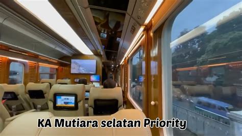 Train Kereta Api Mutiara Selatan Priority Youtube