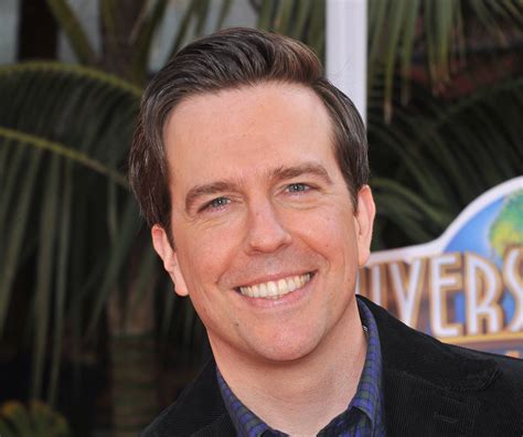 Полное имя — эдвард пол хелмс (edward paul helms). Ed Helms speaks at Cornell, his "Office" character's alma ...