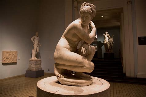 The Body Beautiful The Classical Ideal In Ancient Greek Art The New York Times