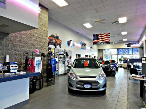 My experience at the watertown auto sales at watertown ny was absolutely amazing. Grinwald Ford - Watertown WI 53094 | 920-261-1800 | Used ...