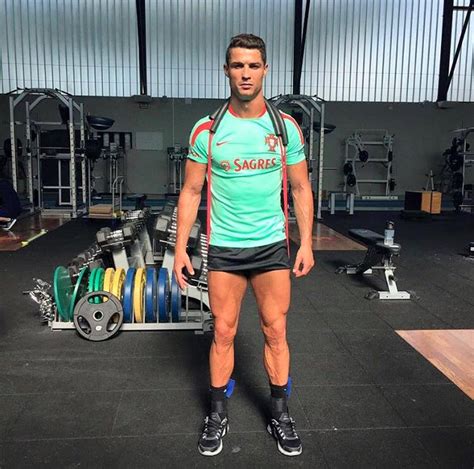 Cristiano Ronaldo Shows Off Impressive Leg Muscles During Portugals Training Session Pictures
