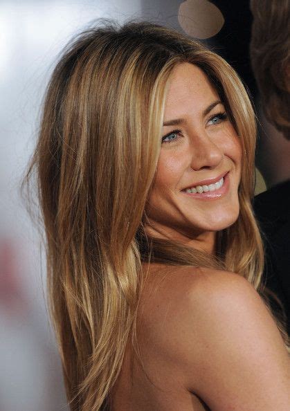Jennifer Aniston Natural Hair Color Jennifer Aniston S Best