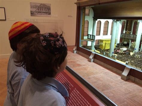 Students Explore The Yeshiva University Museum Exhibit Of Models Of