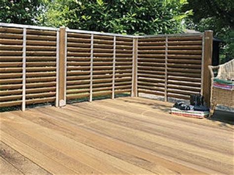 September 6, 2011 in decks, do it yourself | tags: 18 best images about garden wind break on Pinterest | Decks, Fire pits and Vertical gardens