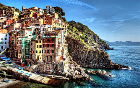 1920x1200 Cinque Terre Italy Sea City Dock Boat Building Colorful