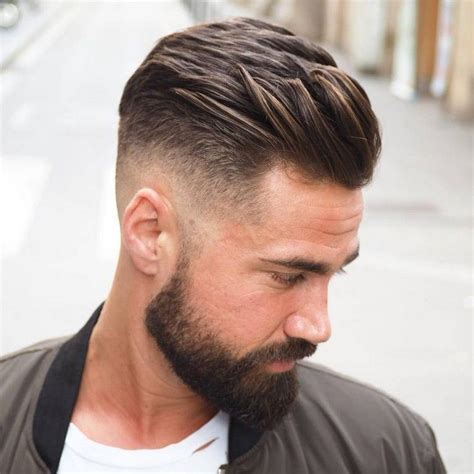Voici les coiffures longues homme 2021. Coiffure à la mode homme : zoom sur les tendances pour la ...