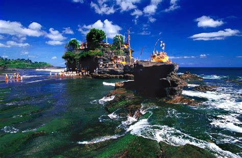 Tanah Lot One Of Favorite Travel Sites In Bali