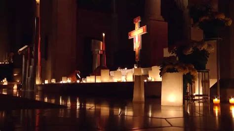 Die nacht der lichter findet jeden freitag nach sonnenaufgang im saarland spa statt. Nacht der Lichter im Eichstätter Dom - YouTube