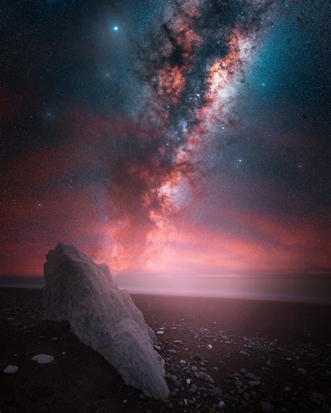 Milky Way At A Beach Near Christchurch New Zealand 1638x2048 Oc