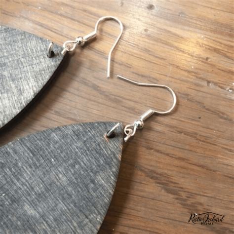 Diy Wood Earrings Using Chalk Couture Rustic Orchard Home