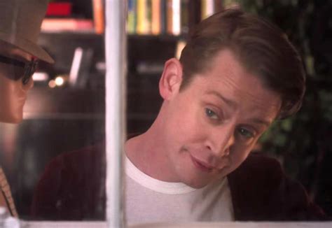 Watch Macaulay Culkin Recreate Iconic ‘home Alone’ Scenes As An Adult Amongmen