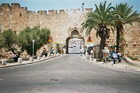 Gates Of Jerusalem Crystalinks