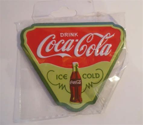 Coca Cola Metal Magnet Round Triangle Drink Coca Cola Ice Cold Original