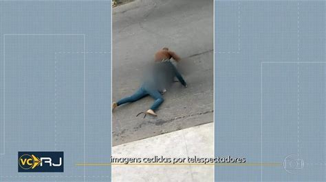 Ladrão é Preso Após Esfaquear Mulher Durante Roubo De Celular Na Penha Bom Dia Rio G1