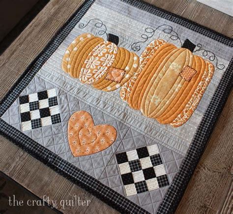 Patchwork Pumpkins Wall Hanging Is Here The Crafty Quilter