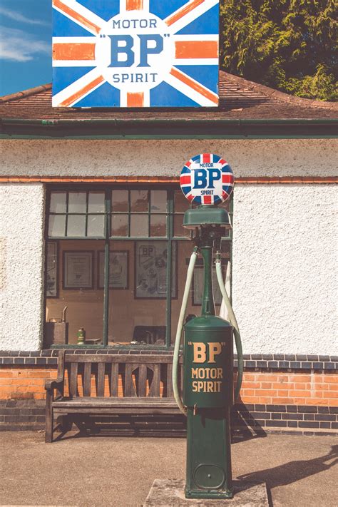 Vintage Gas Station Free Stock Photo - Public Domain Pictures