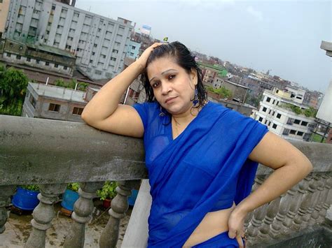 Housewife Photo Desi Hot Vabi In Blue Saree
