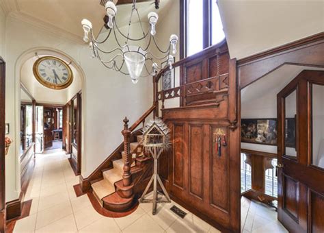 19th Century Gothic Revival House In London Nw1 Wowhaus