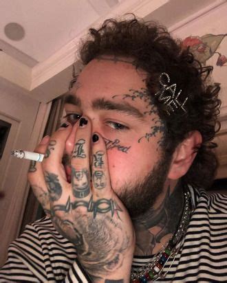 Post Malone Loves Barrettes As Much As You Do Post Malone Post