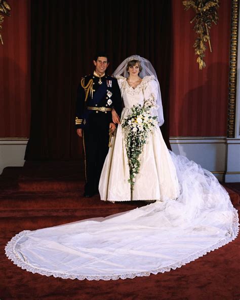 The dress, seen by millions on tv in 1981, is being exhibited at her former kensington palace home. 10 Things You Didn't Know About Princess Diana's Wedding ...