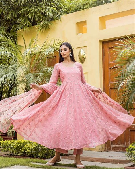 Diwali Dress 2021 Latest Diwali Ethnic Outfit Trends