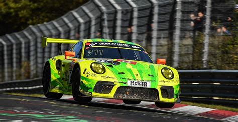 Noticia Porsche Ofrece Kits Oem Manthey Racing Performance Para 911
