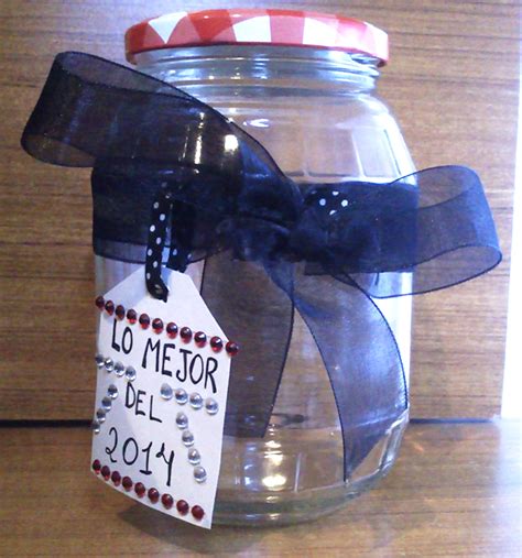 Y es esta mini botella con mensaje romántico dentro diy perfecto para san valentín. Regalos manuales de amor: enero 2014