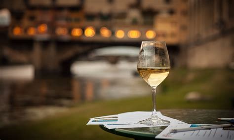 The 8 Best Tuscan Wine Tours to Book in 2018