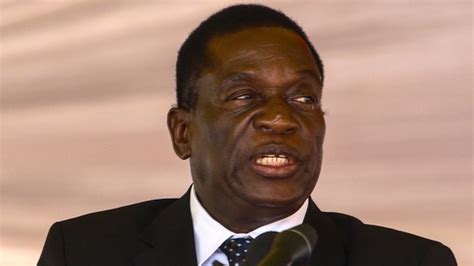 تطورات أزمة زيمبابوي منانغاغوا يدعو موغابي للتنحي فورا