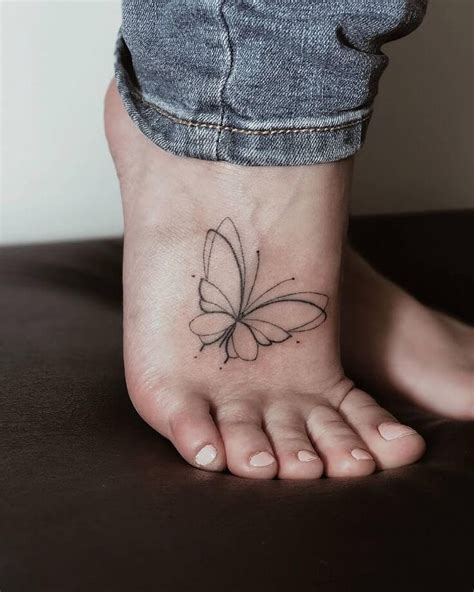 Simple And Delicate 21 Foot Small Tattoo Design Ideas For Women Page