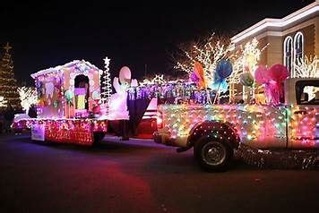 Parade float decorations and parade float decorating kits. Image result for lighted christmas parade float ideas ...